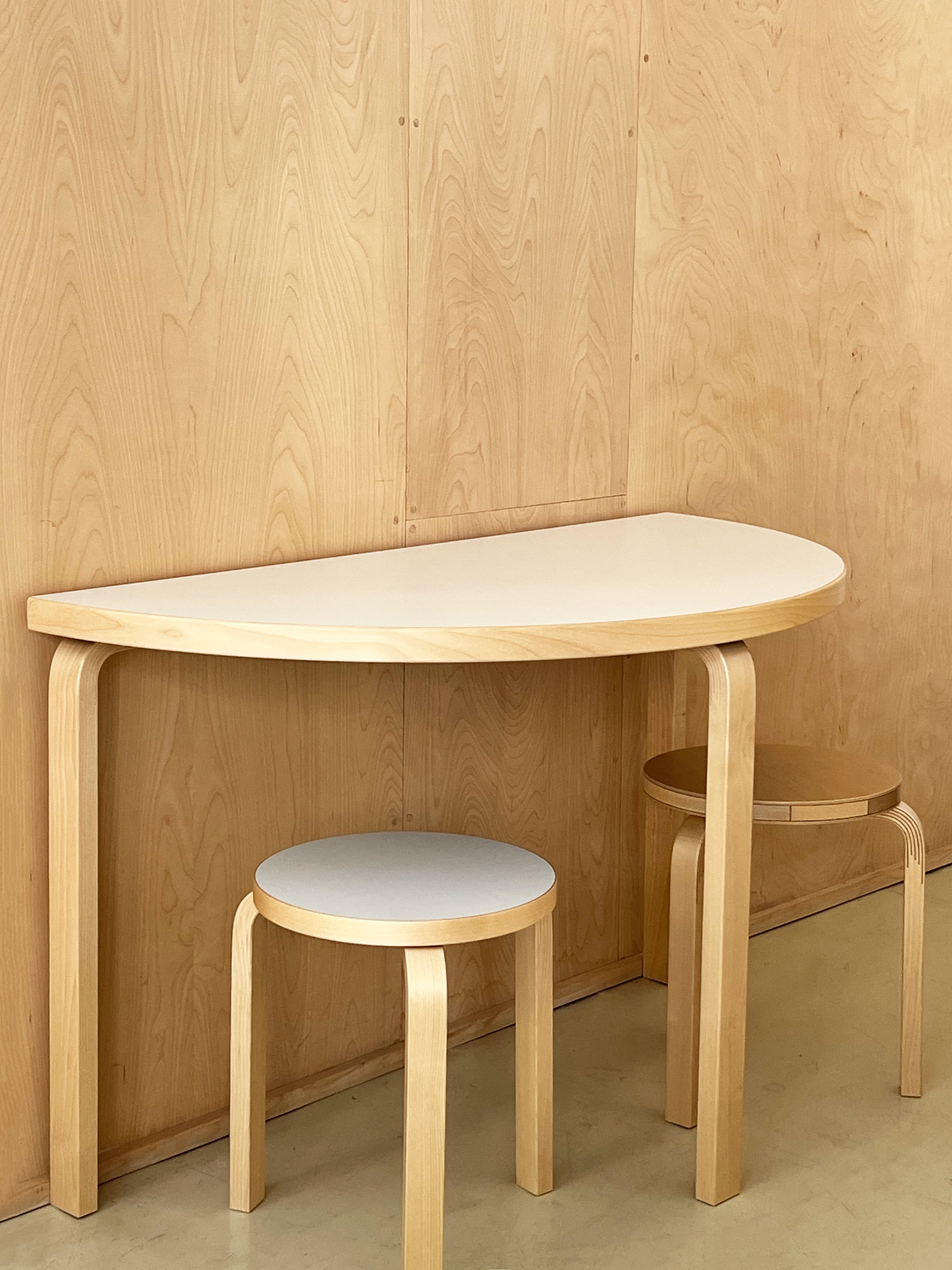 初期型　50s Alvar Aalto table 95 Artek アアルト Artek Alvar Aalto Half-Round Table 95 - Birch Veneer