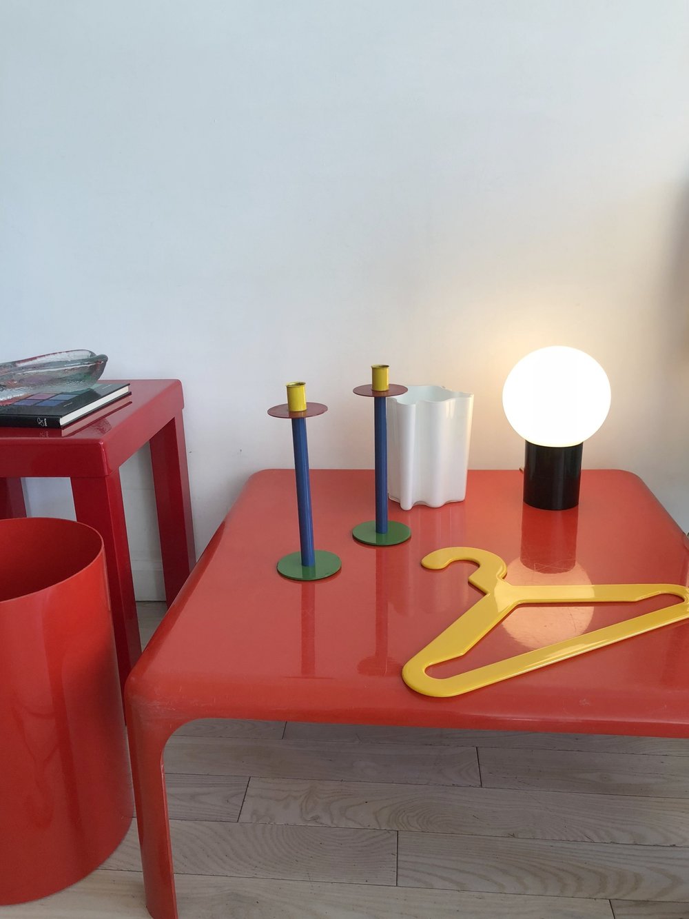 Vintage Red Plastic Italian Coffee Table by Vice Magistretti for