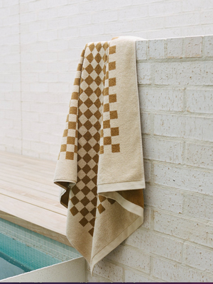 Baina Pool and Bath Towel
