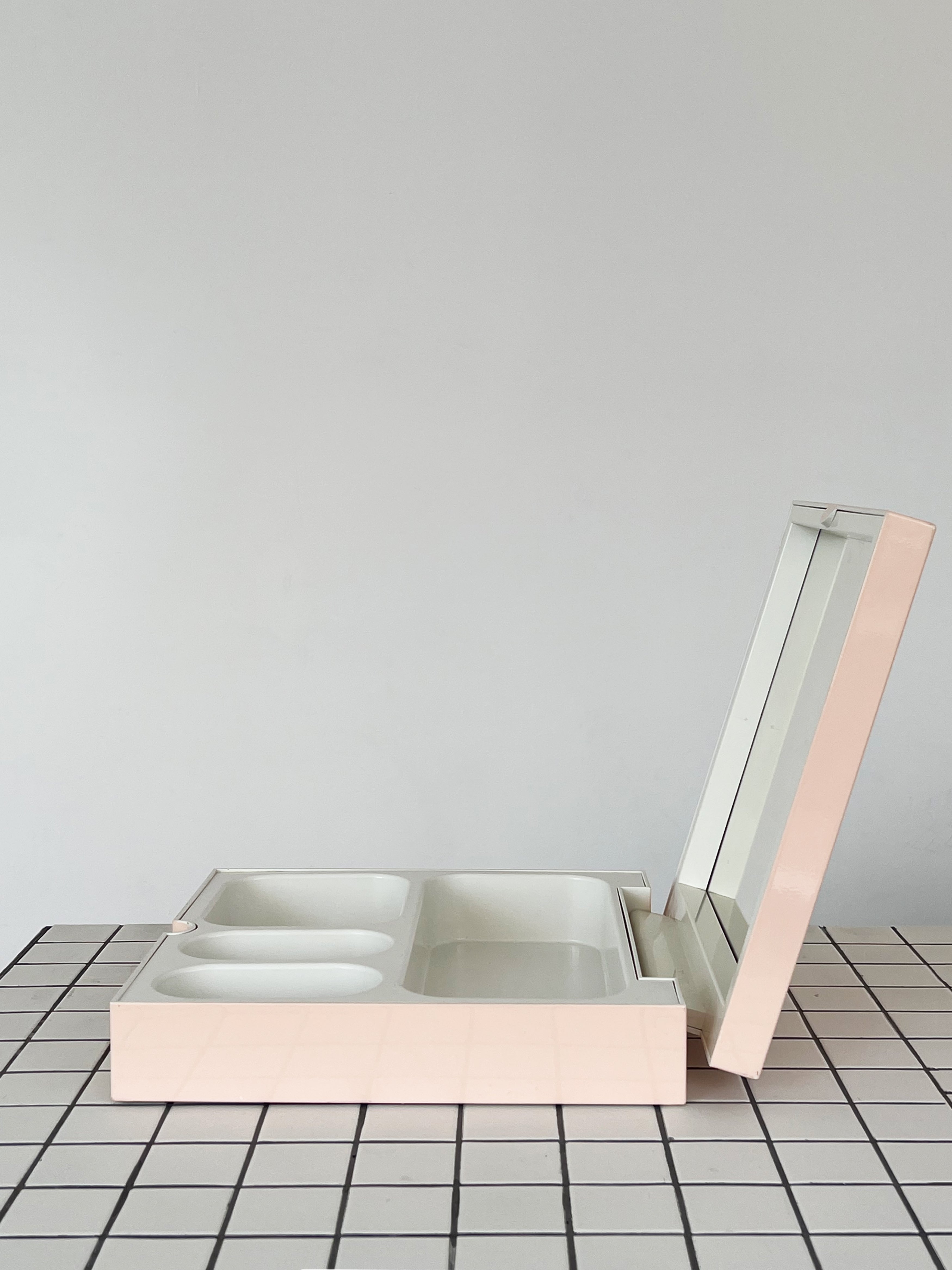 1970s Pale Pink Makio Hasuike for Gedy, Italy – Home Union NYC