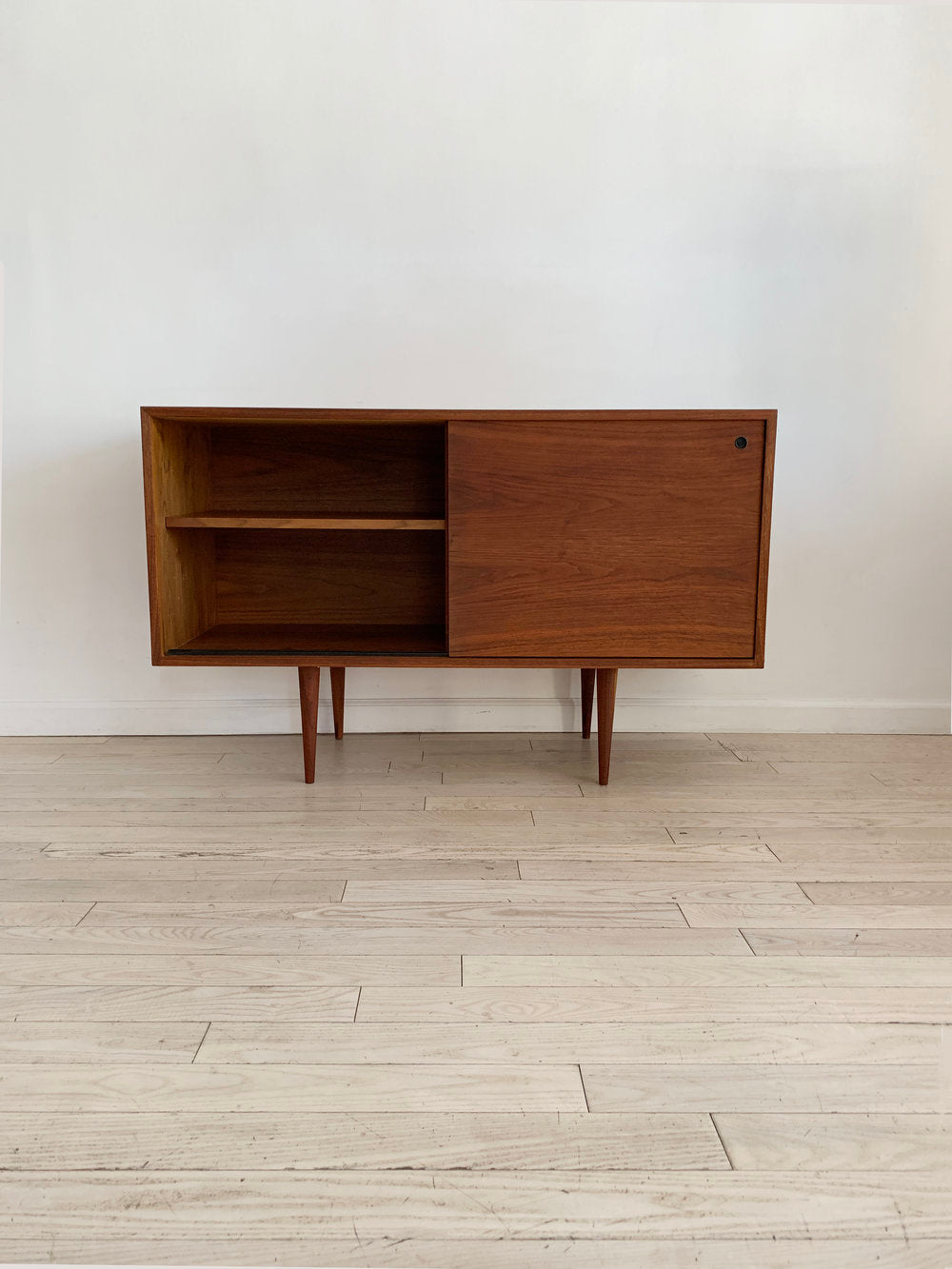 Mid Century Walnut Mel Smilow Credenza – Home Union NYC