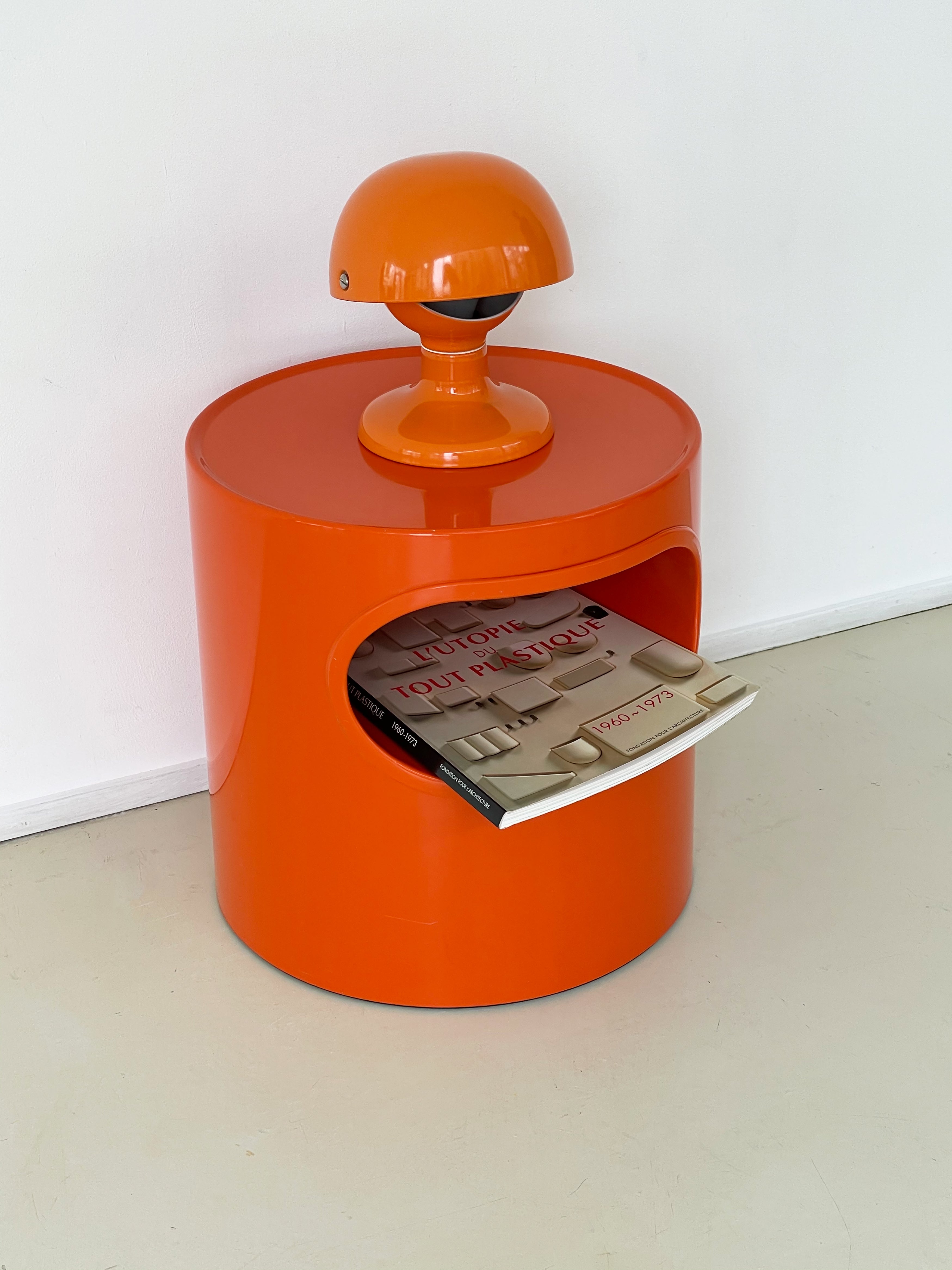 1960s Orange Giano-Giano-Vane Side Table by Emma Gismondi