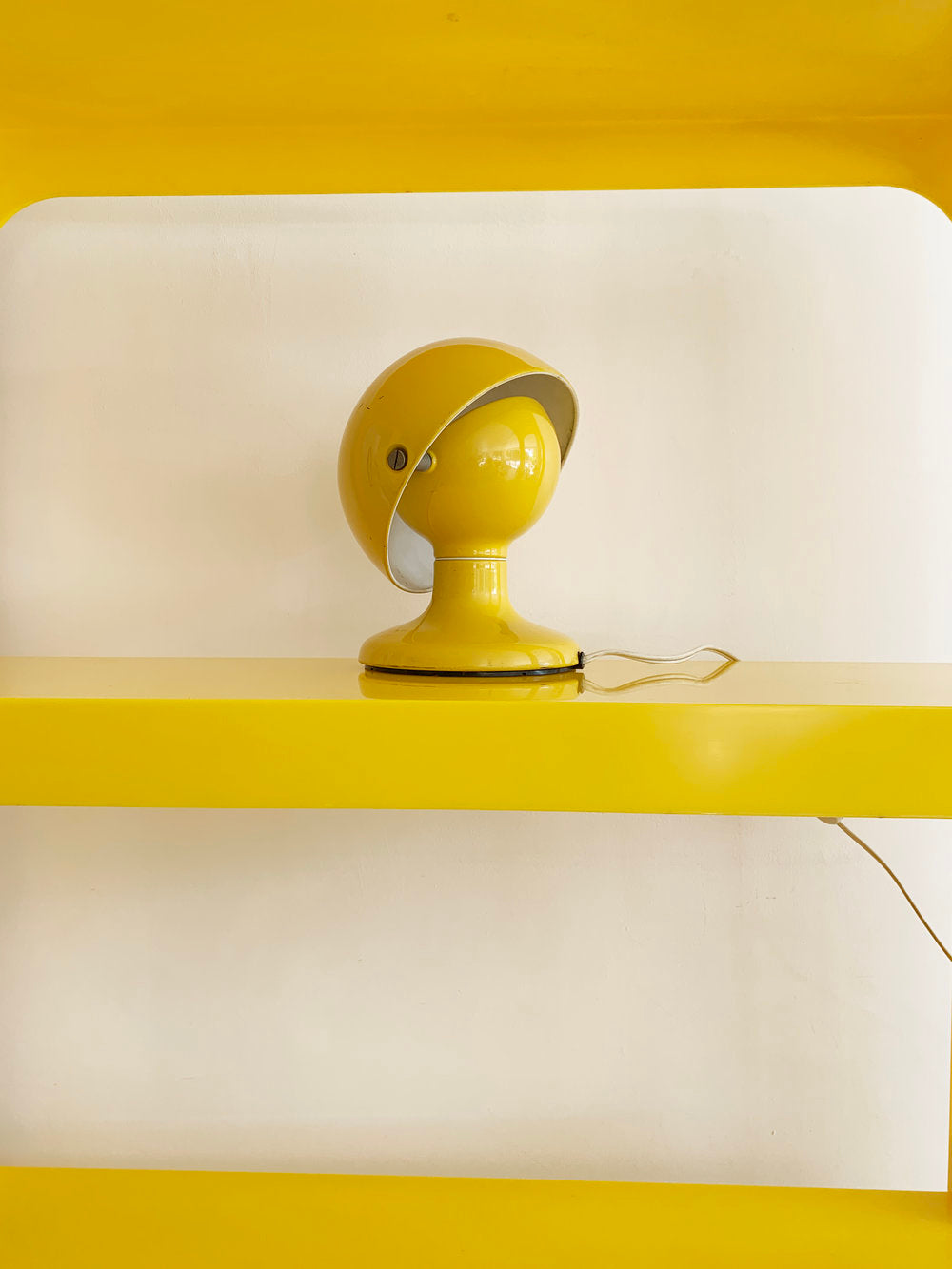 Rare Yellow Flos 1963 “Jucker” Lamp by Tobia Scarpa – Home Union NYC