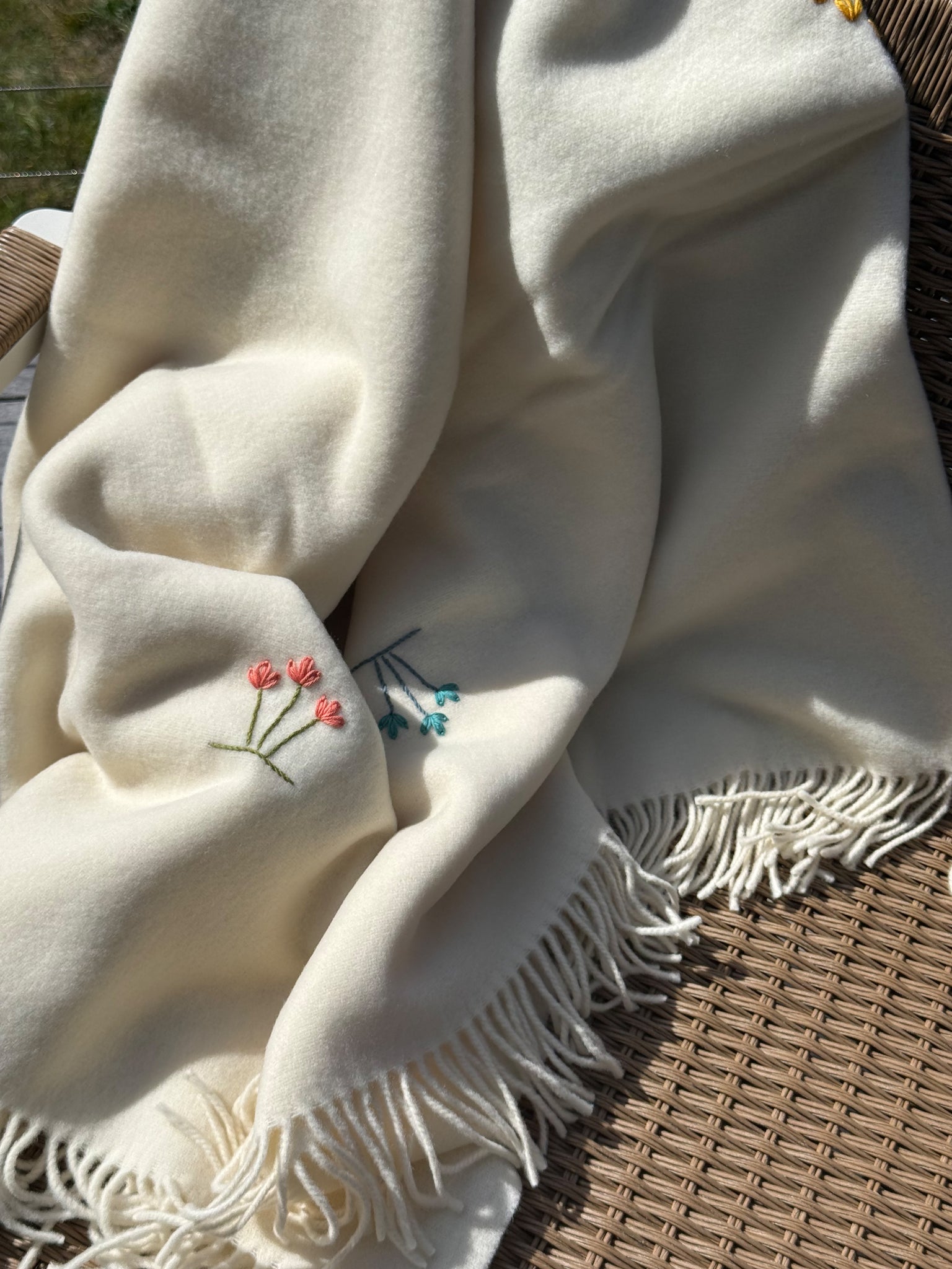 Pure Virgin Wool Italian Blanket with Hand Embriodery