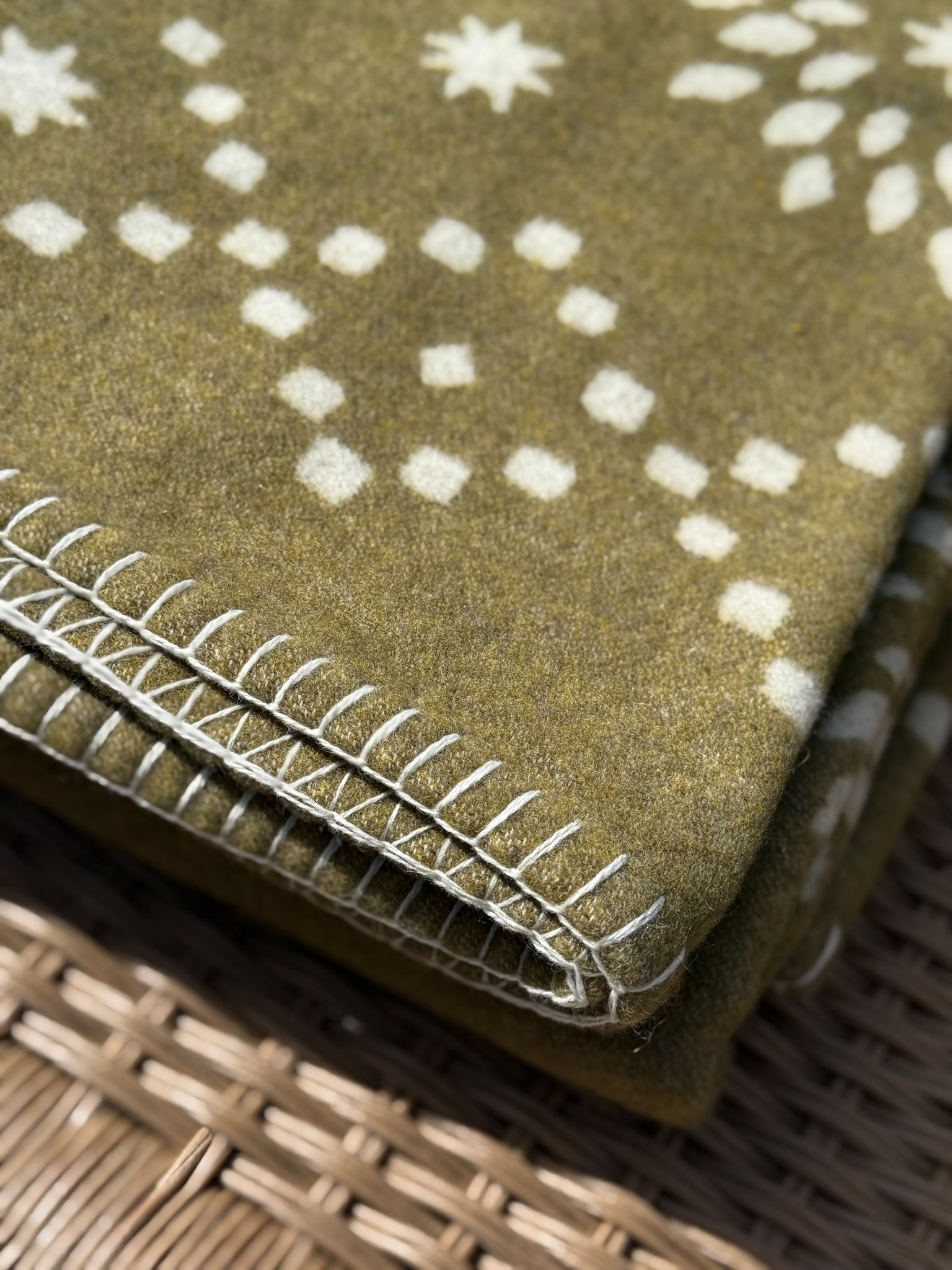 Olivia - Wool Blanket Made in Italy