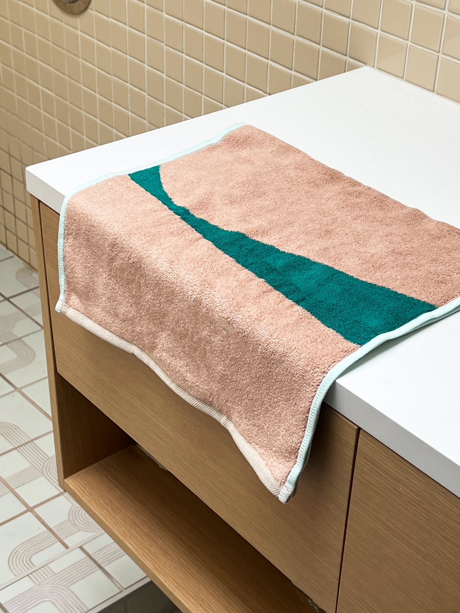 Salmon + Kelly Green Bamboo Hand Towel