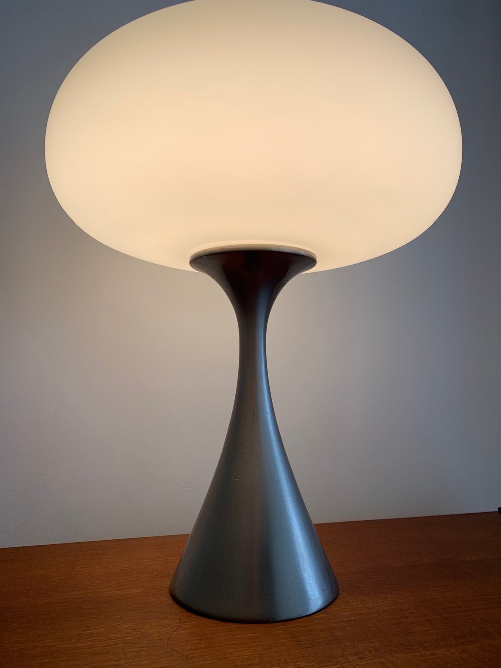 Mid Century Mushroom Table Laurel Lamp in Nickel Designed by Bill Curry