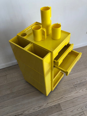 1970s Italian Yellow Plastic Art Cart Designed by Giovanni Pelis for Stile Neolt