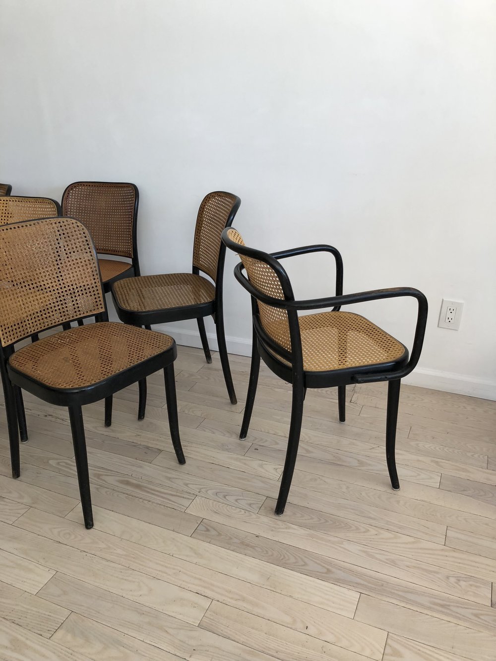 Set of 6 1960s Josef Hoffmann N.811 Prague Dining Chairs by Thonet