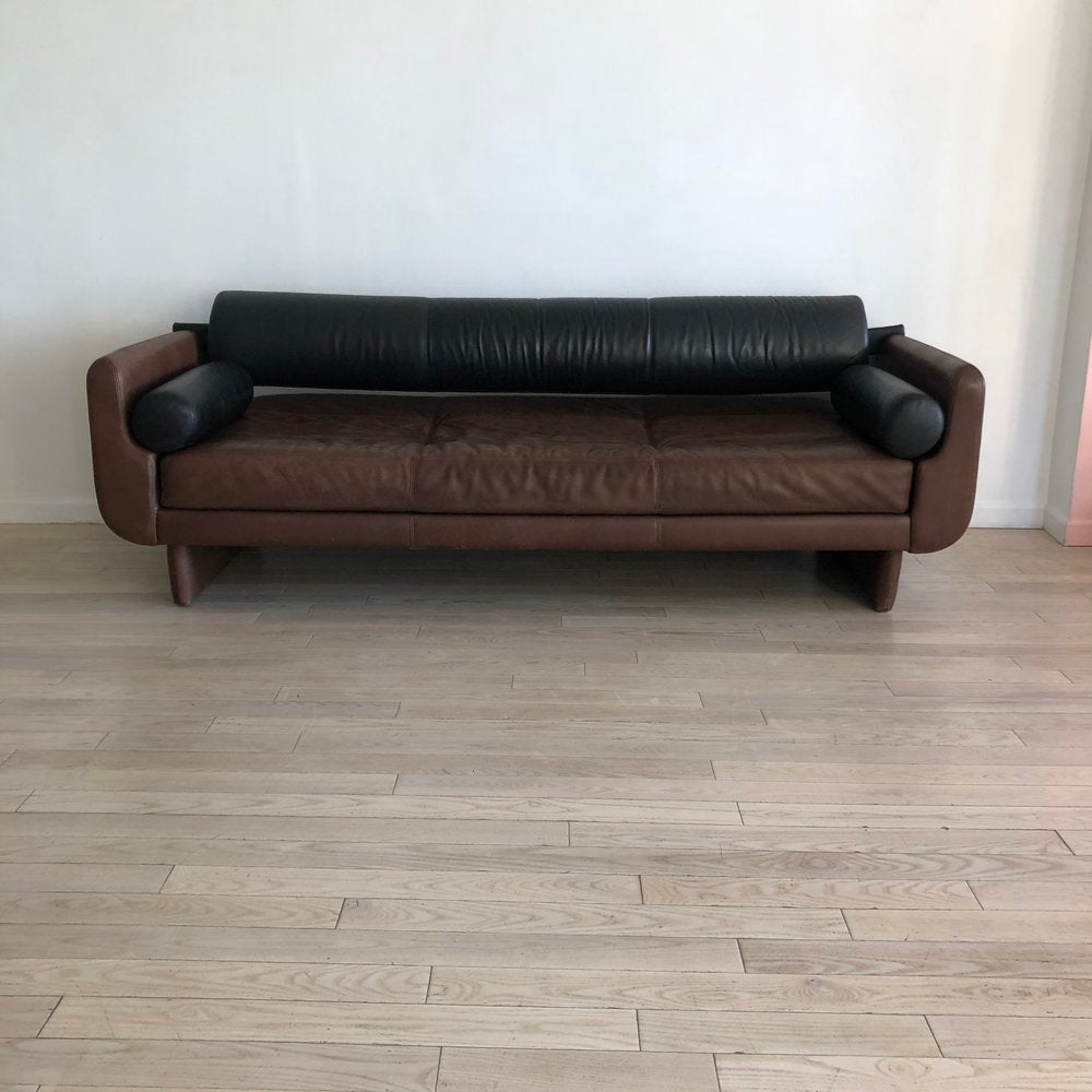 Vladimir Kagan 'Matinee' Sofa / Daybed in Leather