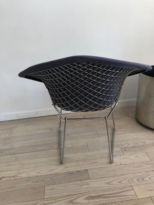 1970s Authentic and Original Knoll Bertoia Diamond Wire Chairs in Periwinkle