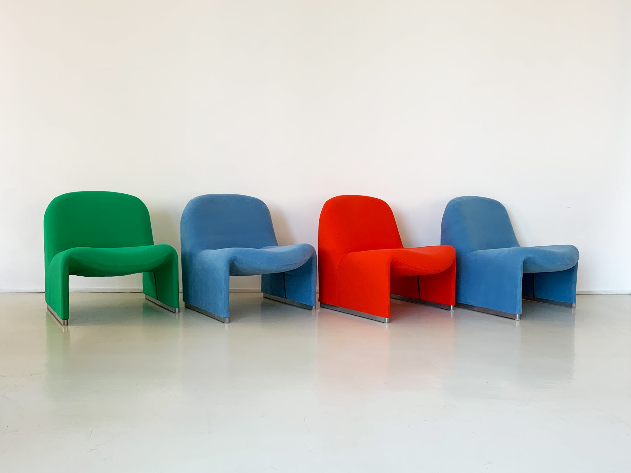 1970s Alky Chair by Giancarlo Piretti for Castelli - Each