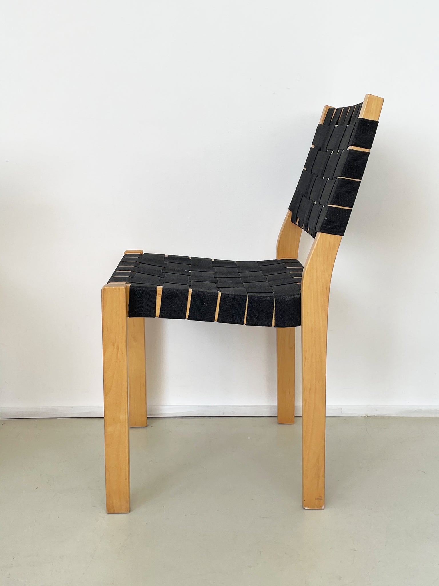 1970s Alvar Aalto 611 Chair for Artek