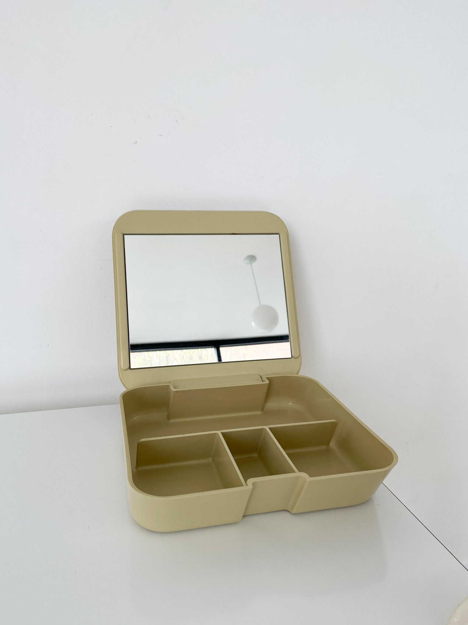 1970s Beige Vanity Box By Makio Hasuike for Gedy