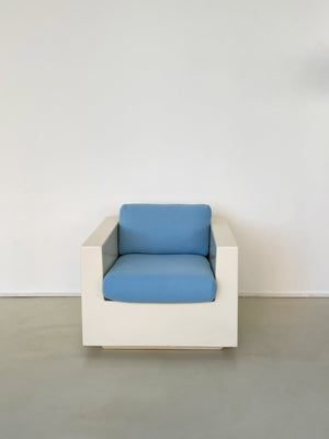 1970s Molded Fiberglass Club Chair with Blue Cushions
