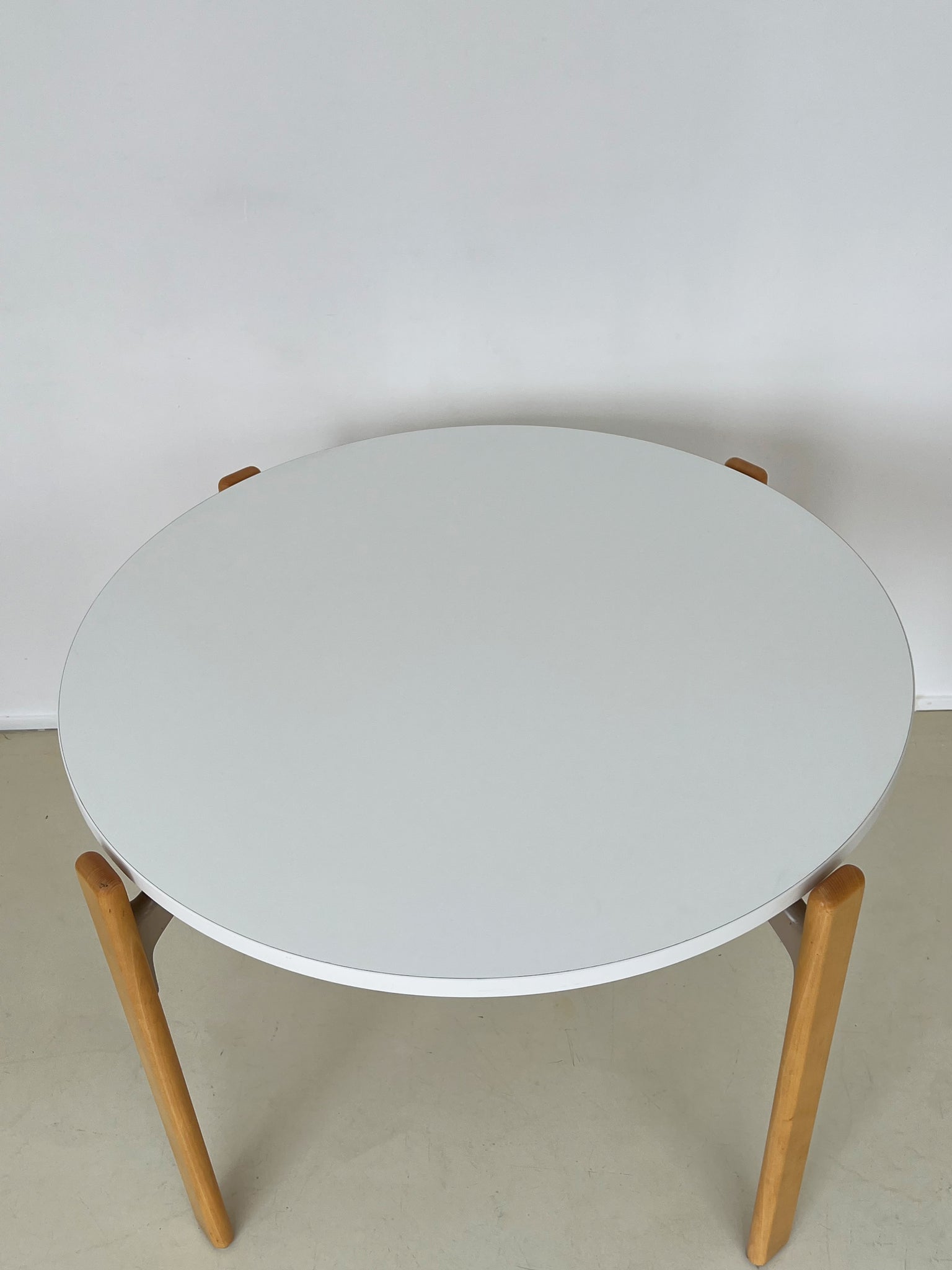 1970s Bruno Rey Round Dining Table – Home Union NYC