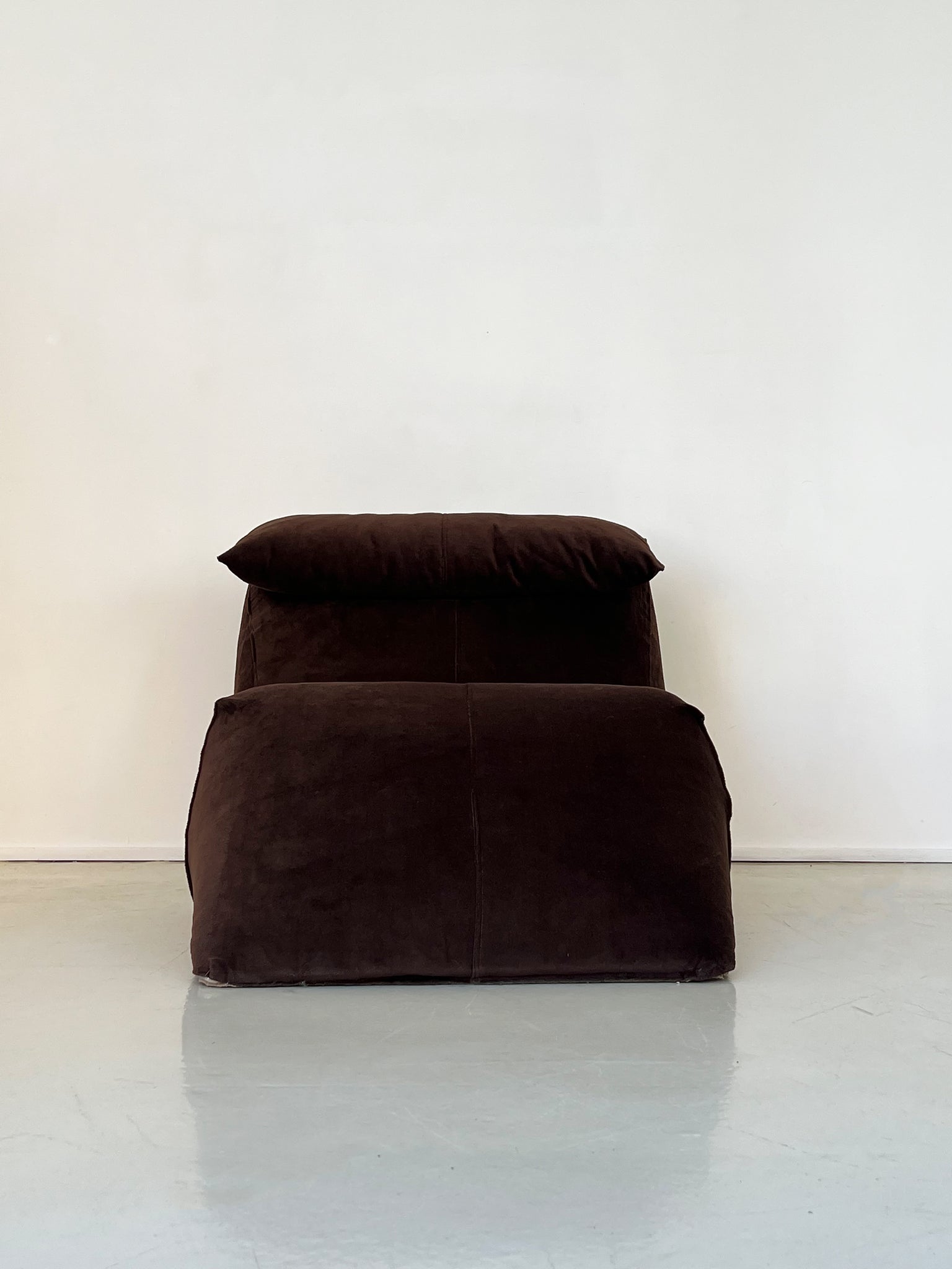 1970s Brown Mario Bellini Le Bambole Lounge Chair