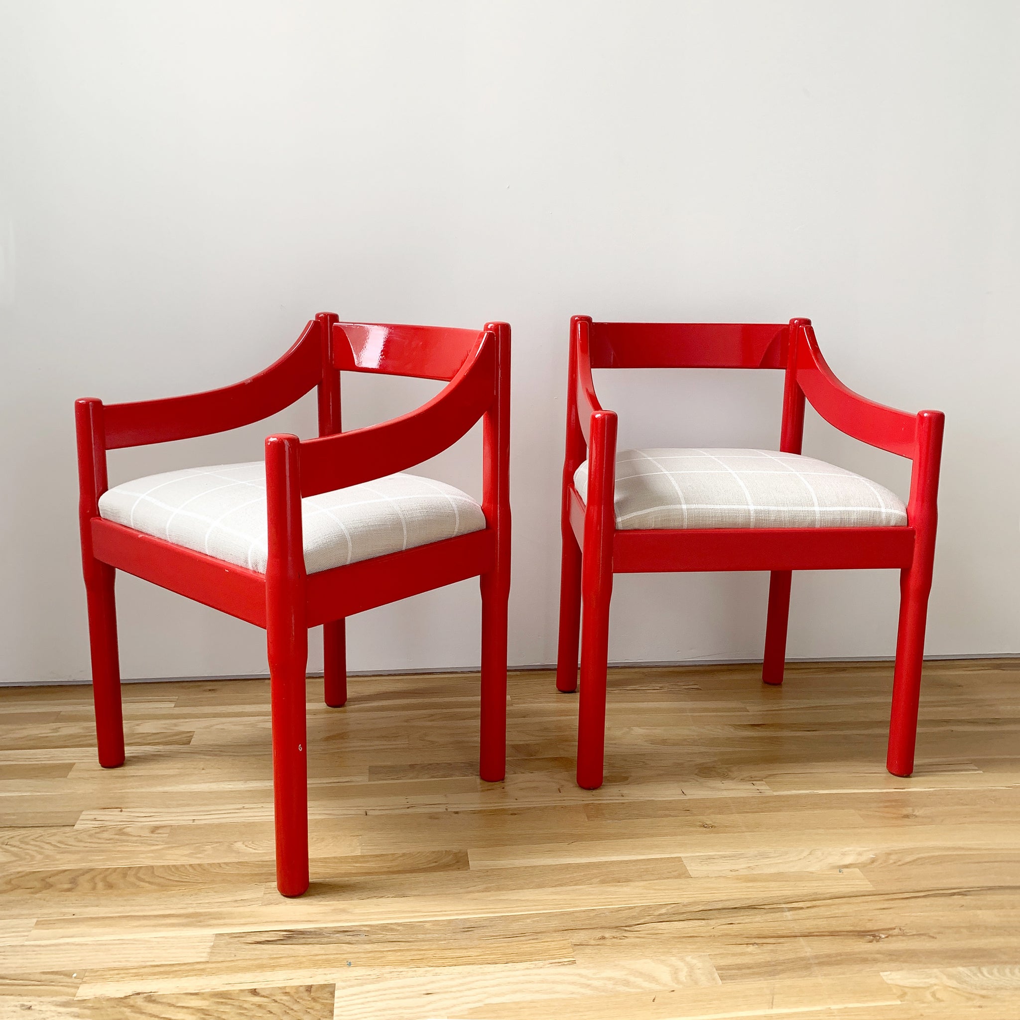 Vintage pair of "Carimate" Chairs by Vico Magistretti For Cassina, Italy 1959
