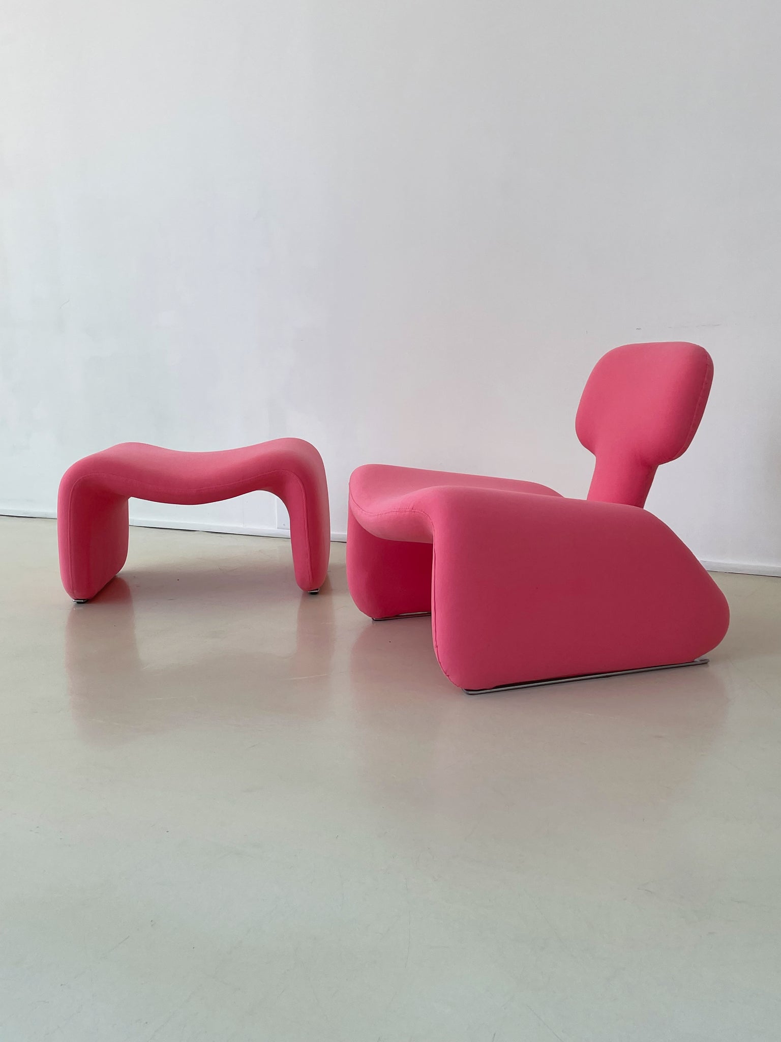 1960s Pink Olivier Mourgue For Airborne Djinn Chair + Ottoman