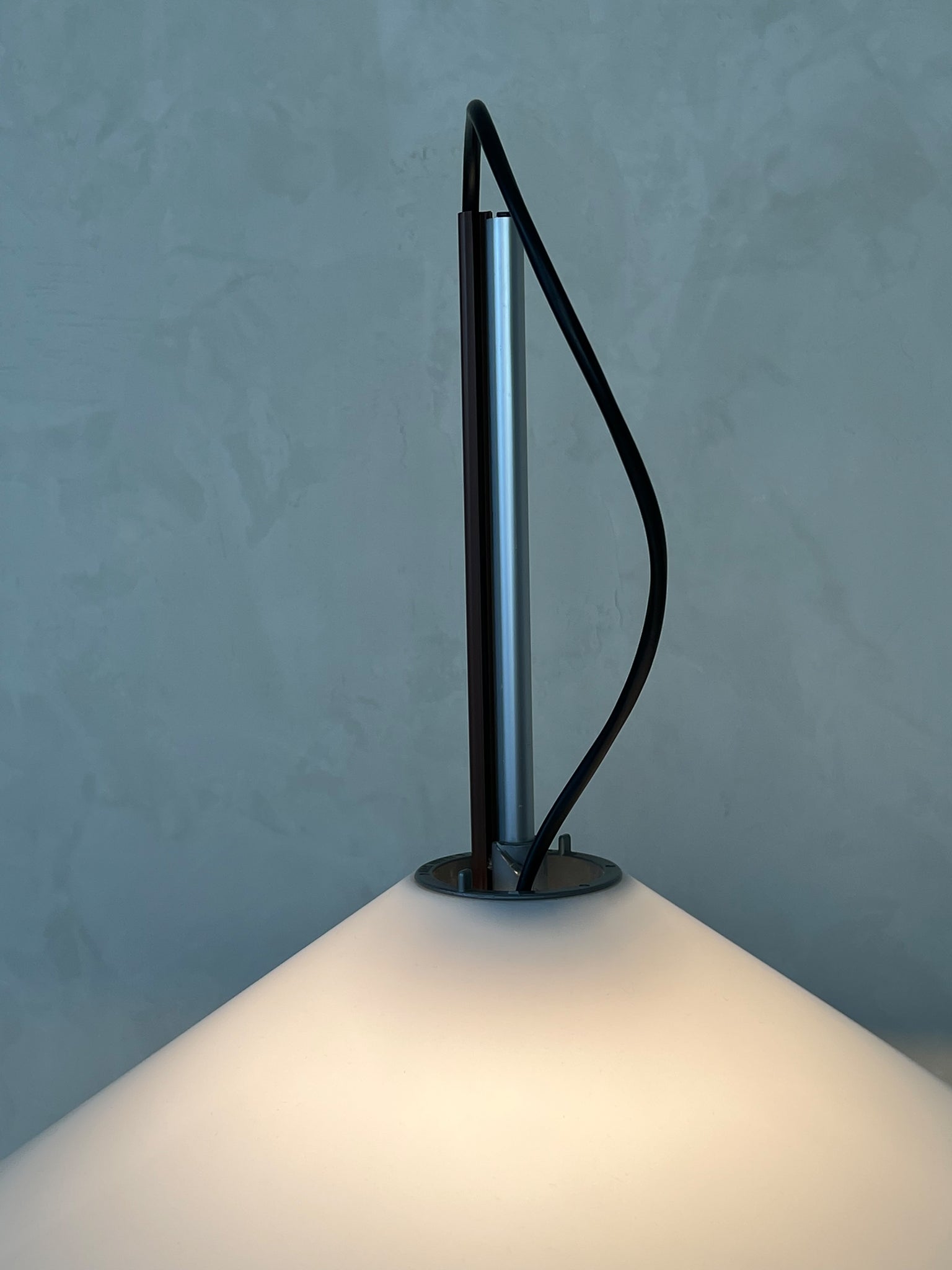 1970s Enzo Mari Aggregato Tavolo Stelo Floor Lamp by Artemide 