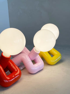 Curvy Lucha Table Lamp _ Pink, Red, Yellow