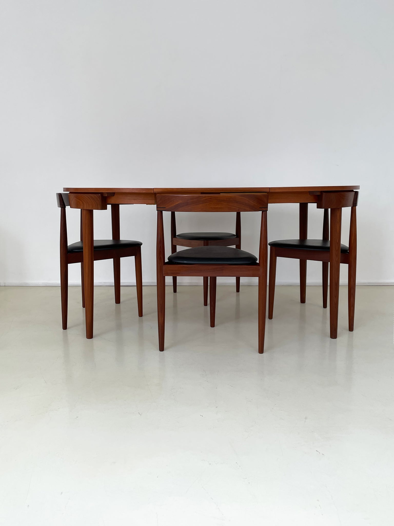 1960s "Roundette" Teak Dining Table w/4 Chairs by Hans Olsen for Frem Røjle