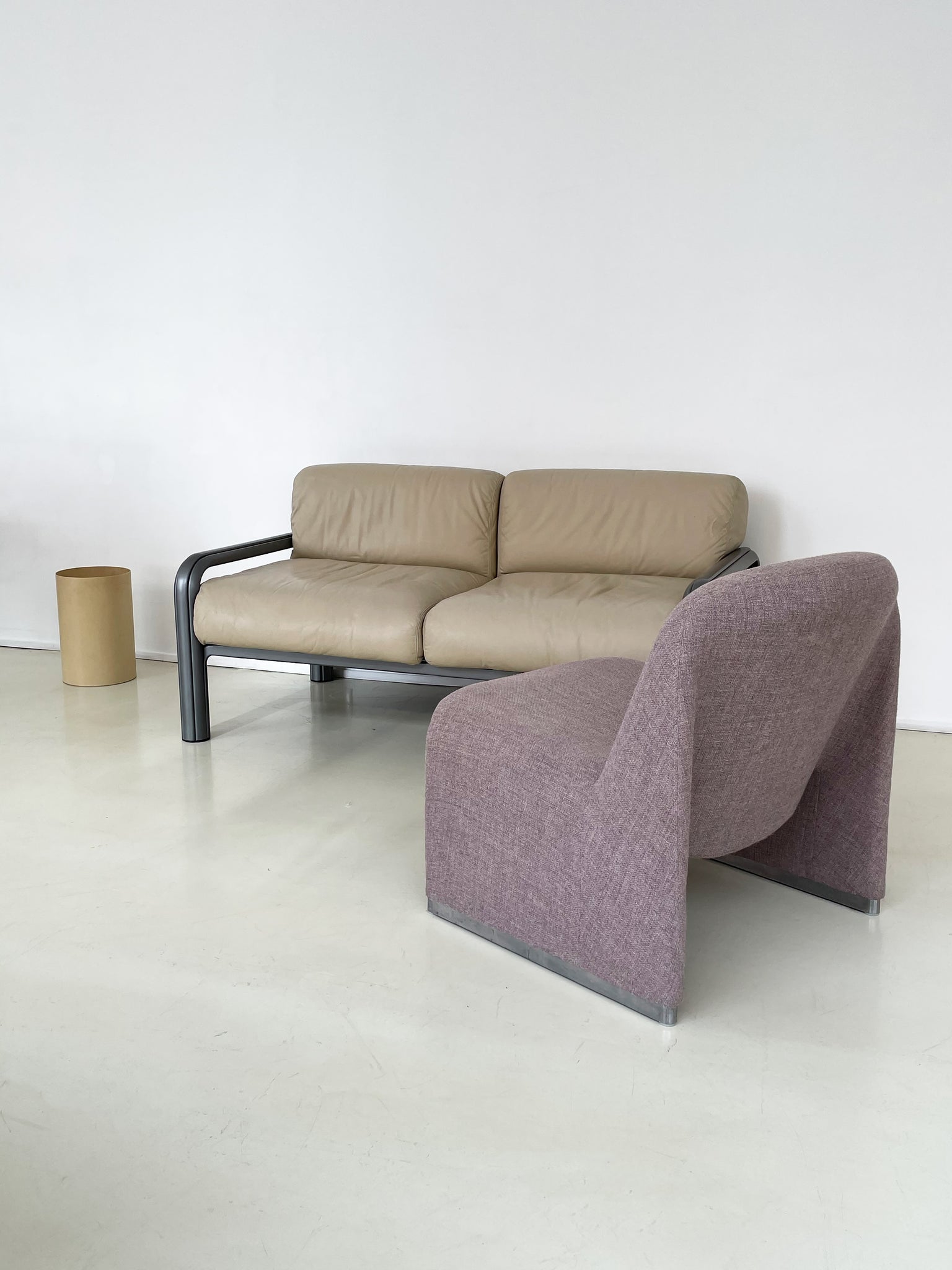 1970s Gae Aulenti Beige Leather Sette for Knoll