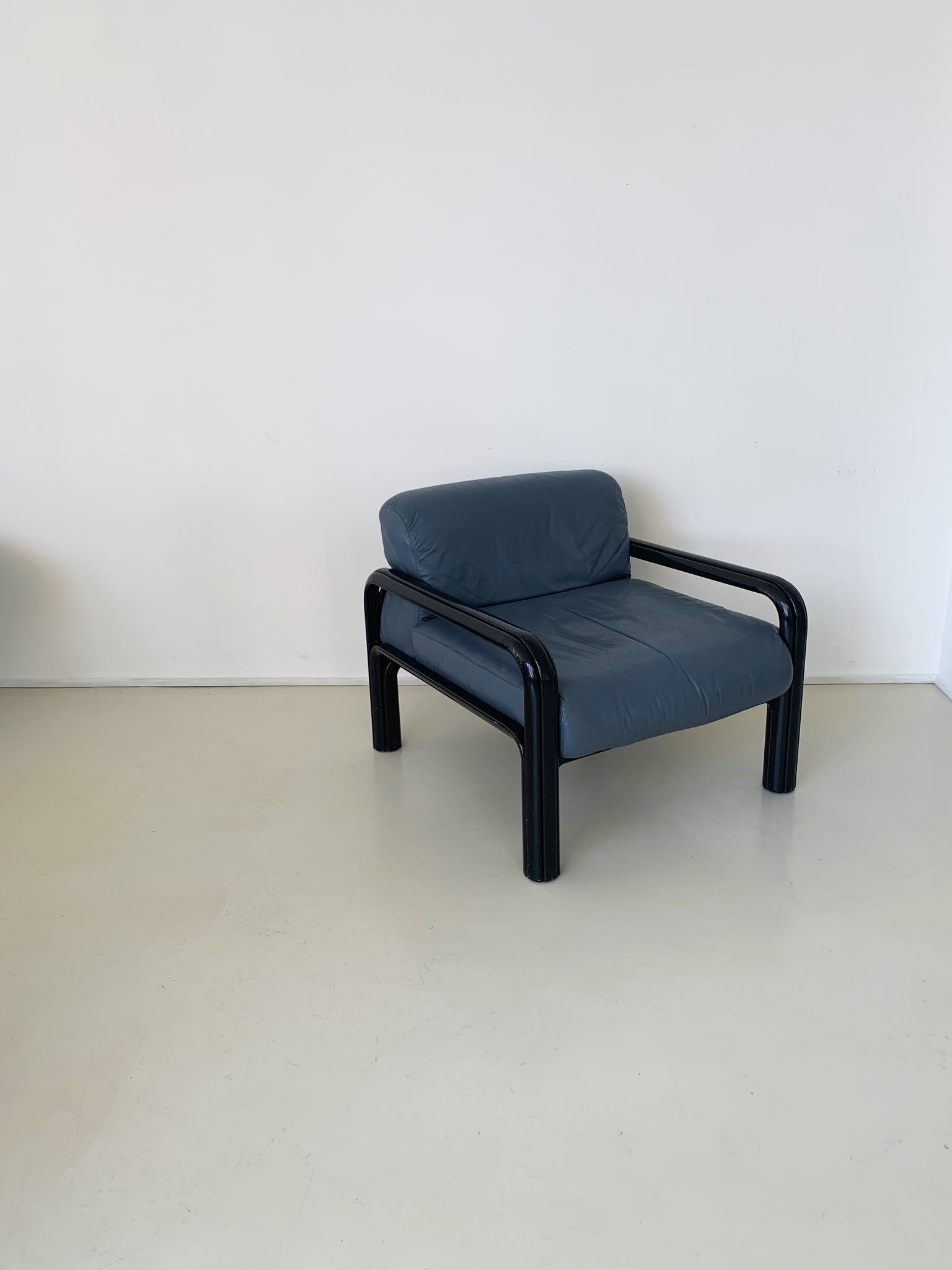 1970s Grey Leather Gae Aulenti For Knoll Lounge Chair