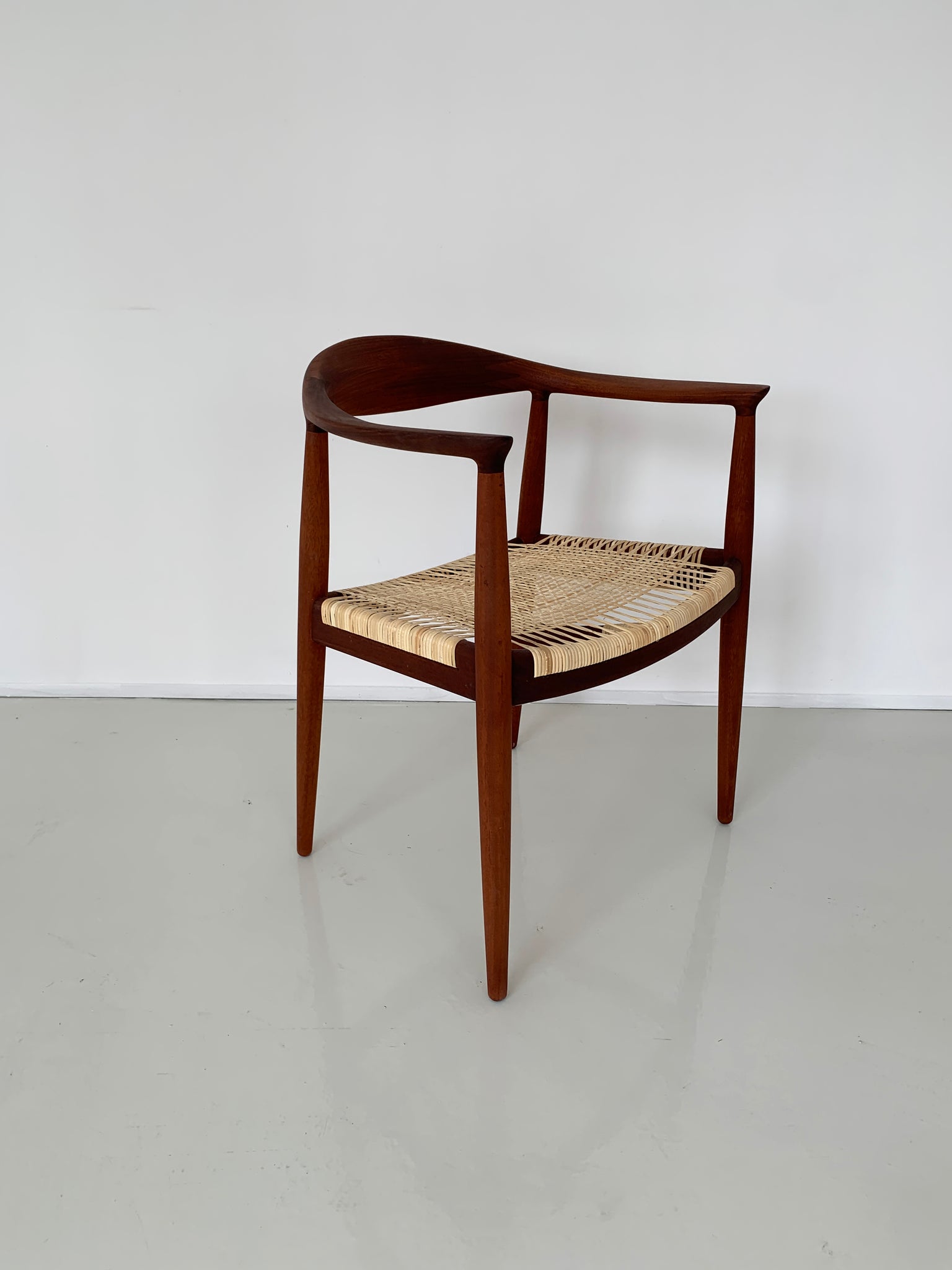 Hans Wegner Round Chairs, PP 501 by PP Mobler
