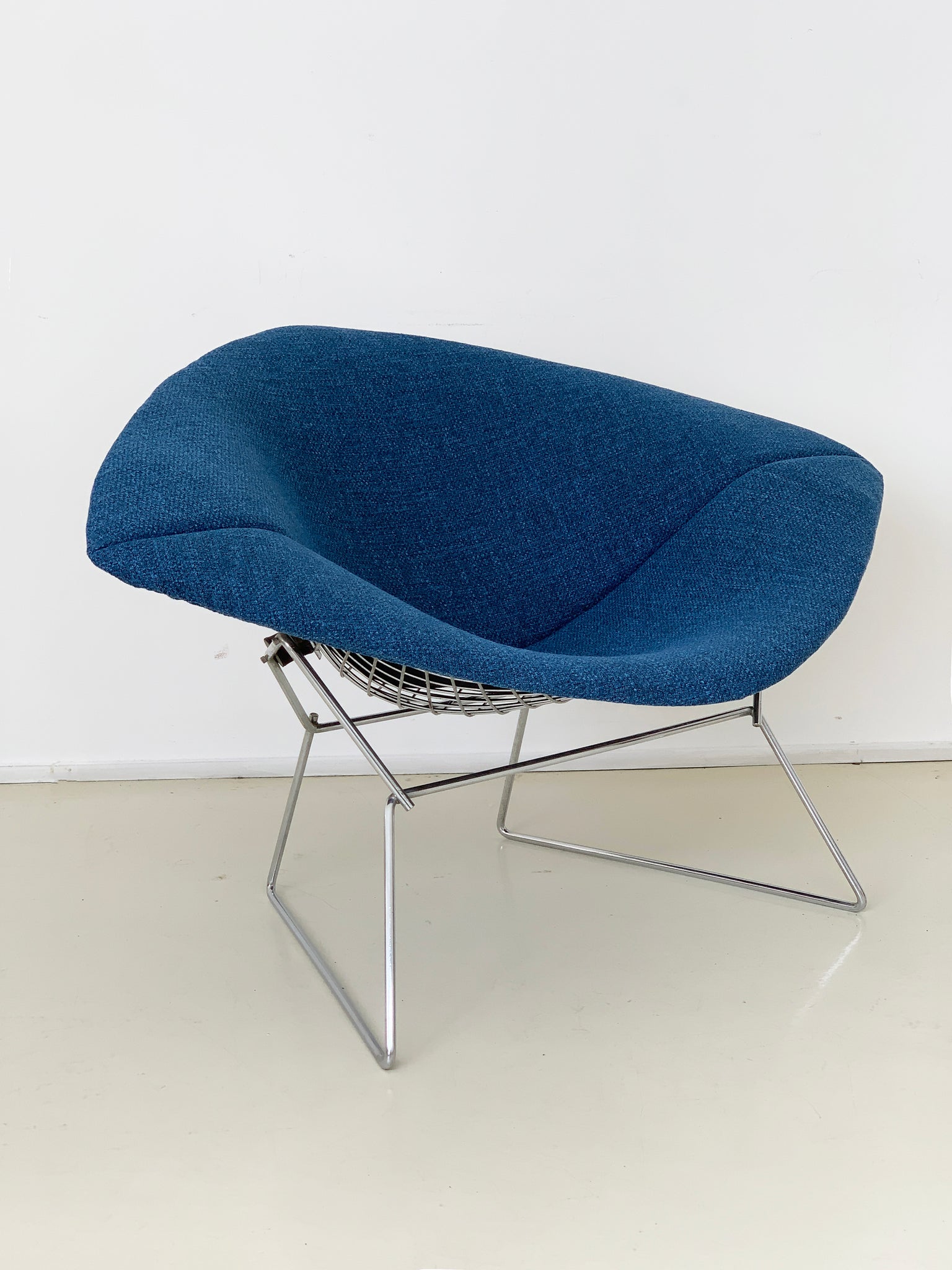 1960s Large Diamond Bertoia Chair by Knoll