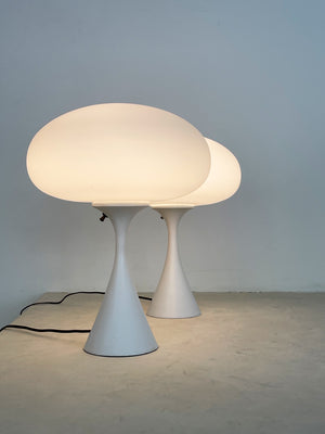 1960s White Base Laurel Mushroom Lamp