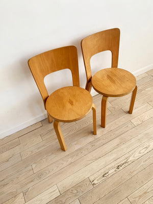 Mid Century Pair of Alvar Aalto Model 66 Chairs for Artek