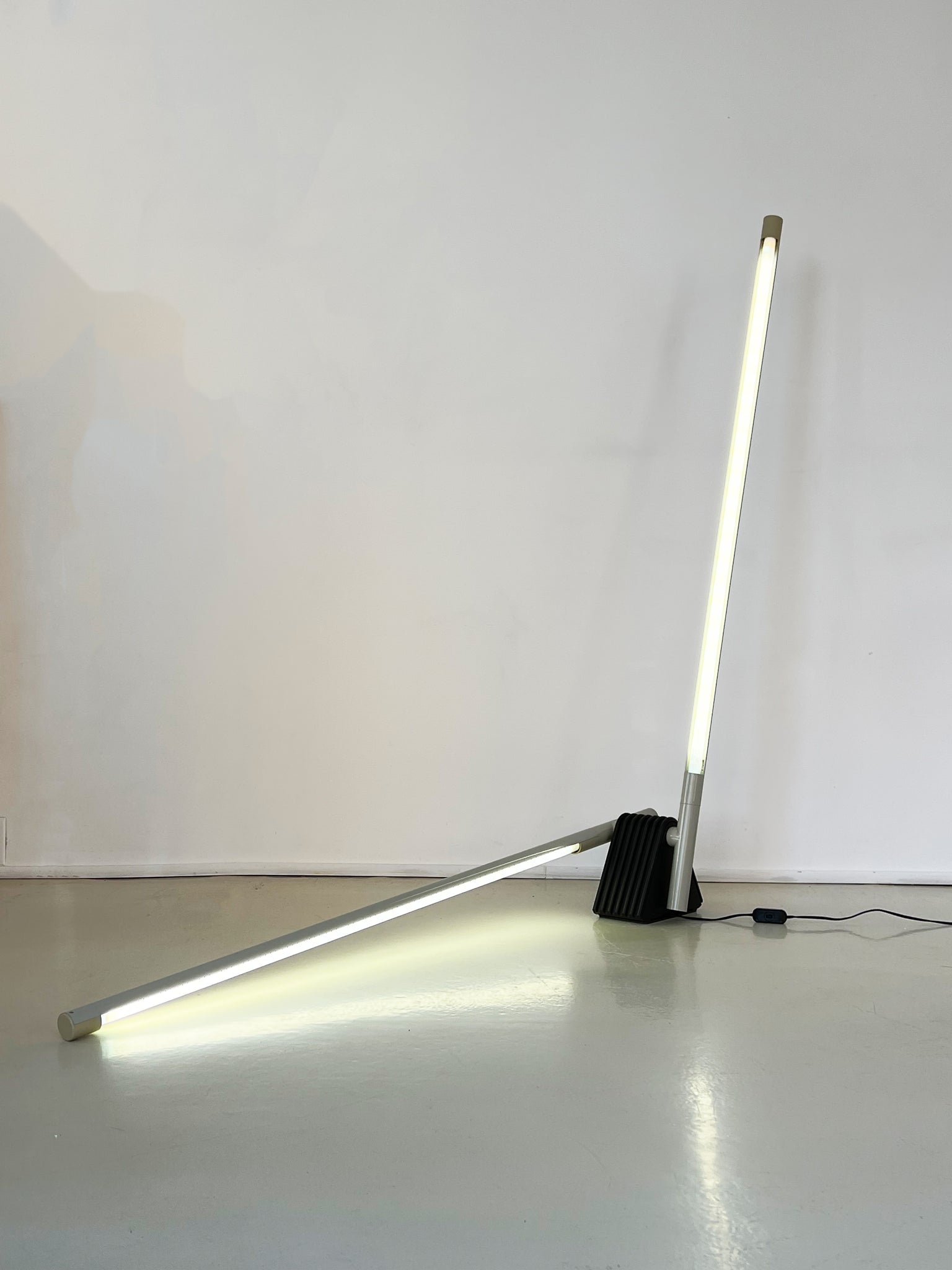 1981 Italian Luci Scissor Lamp by Rodolfo Bonetto
