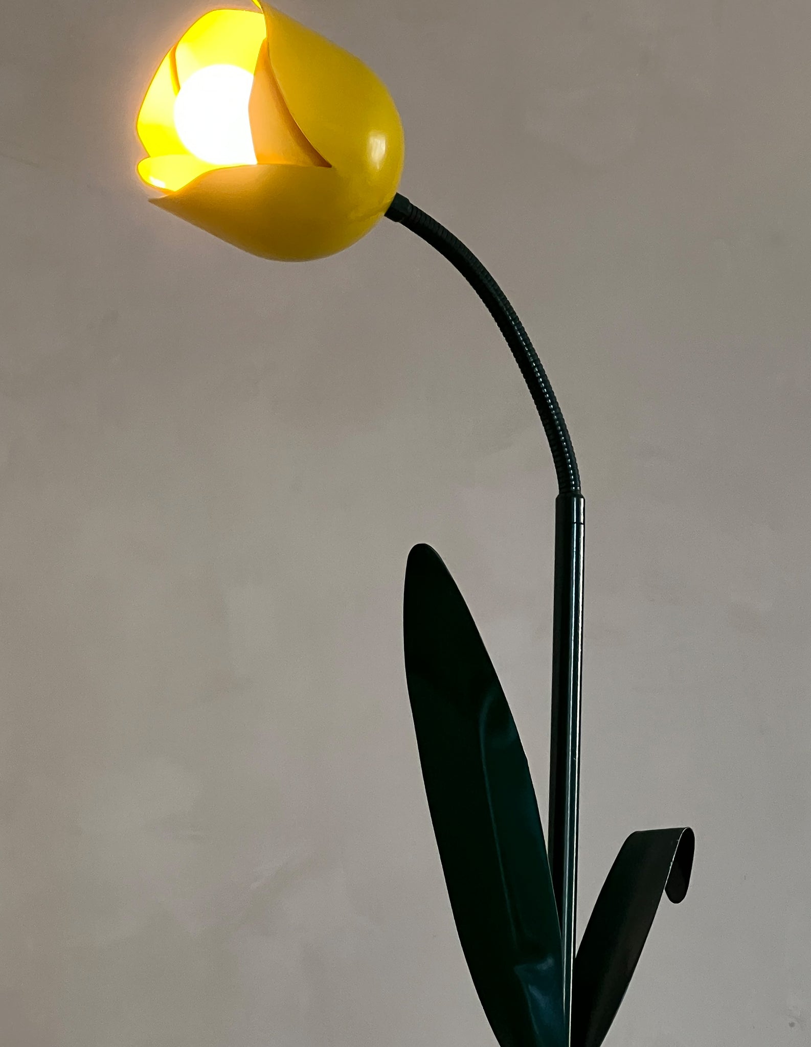 1980s Bliss Yellow Tulip Table Lamp